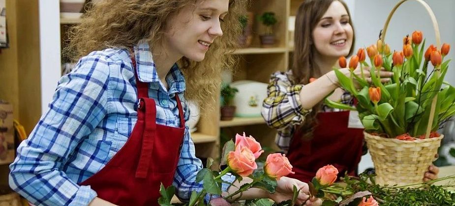 Тренер, пекарь и флорист. Публикуем список свежих вакансий