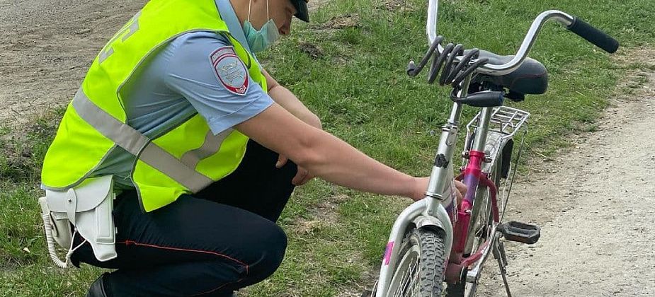 Водитель из Карпинска сбила 13-летнюю велосипедистку в соседнем городе