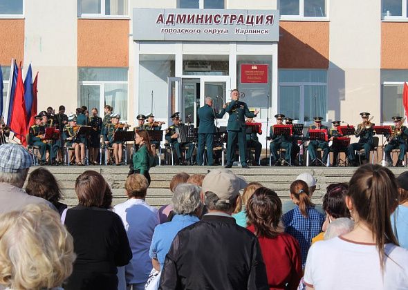 На центральной площади выступит московский ансамбль «Красная звезда»