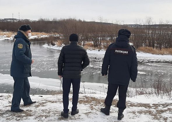 Спасатели призывают не выходить на лед