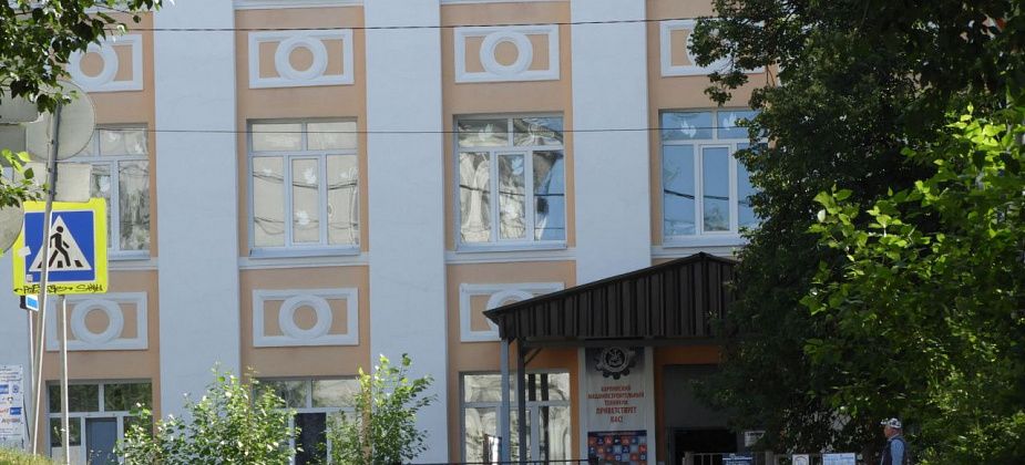 Вокруг машиностроительного техникума планируется построить новое ограждение