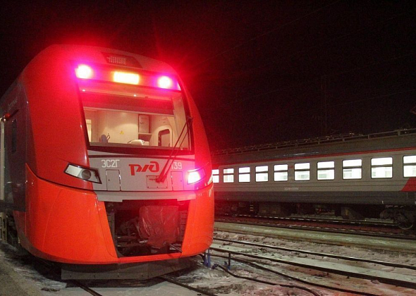 С февраля будут отменены утренние рейсы пригородного поезда «Карпинск-Серов»