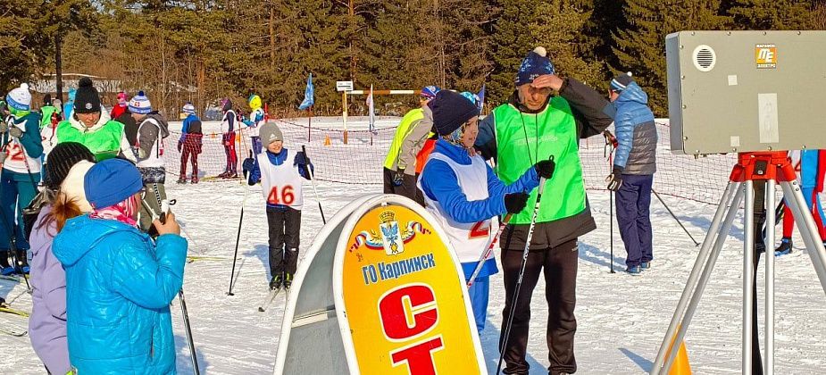 В Карпинске прошли лыжные гонки, посвященные погибшим сотрудникам МЧС