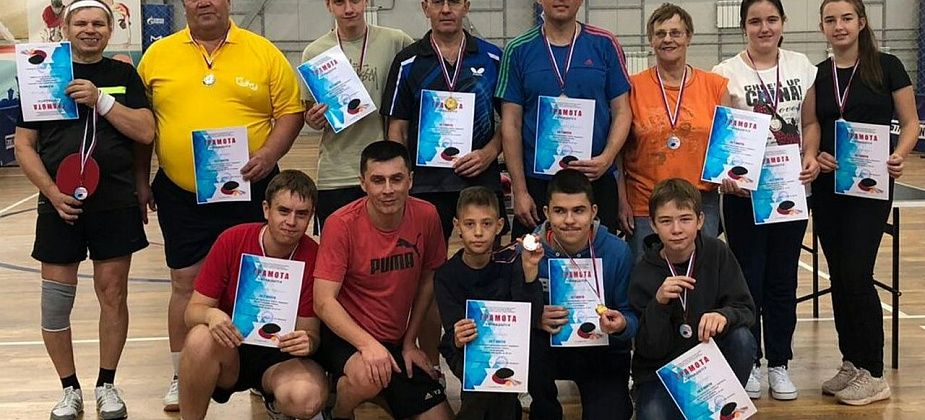 В Карпинске состоялся чемпионат по настольному теннису