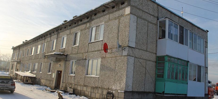 Мэрия ищет того, кто займется обогревом единственного благоустроенного дома в заречной части города