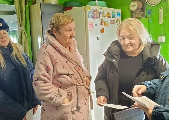 В Карпинске прошел профилактический рейд по состоящим на учете семьям