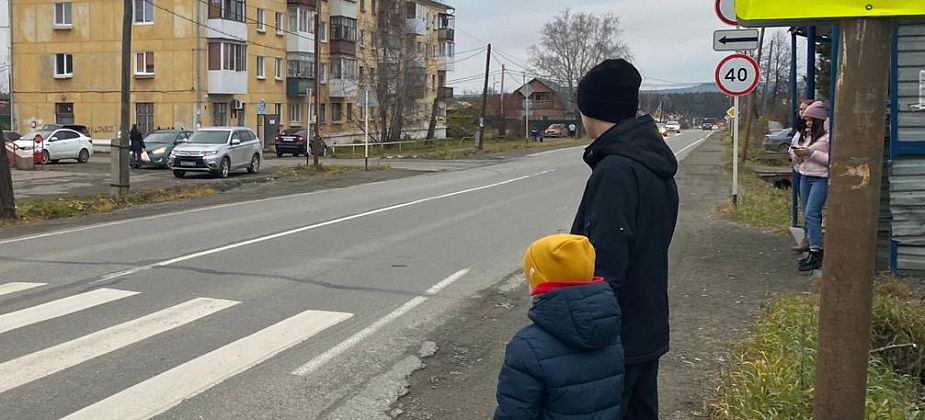ГИБДД обращает внимание горожан на безопасность детей на дороге