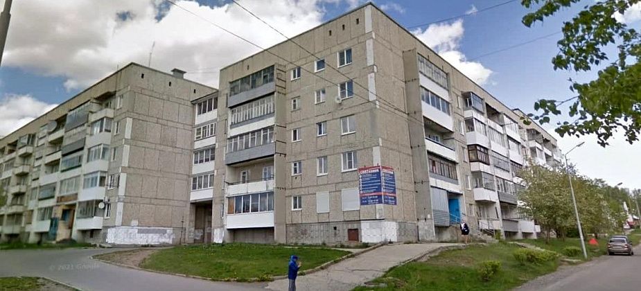 Жители благоустроенного дома по Максима Горького до сих пор сидят без горячей воды