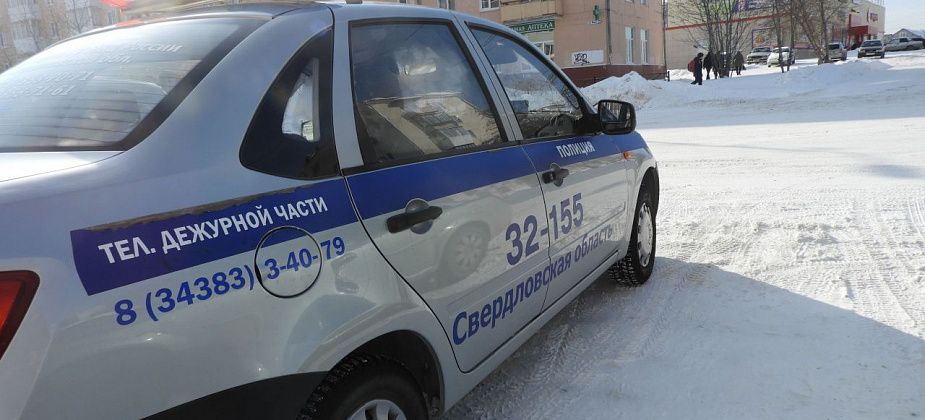 ГИБДД просит водителей быть предельно внимательными и осторожными на дорогах