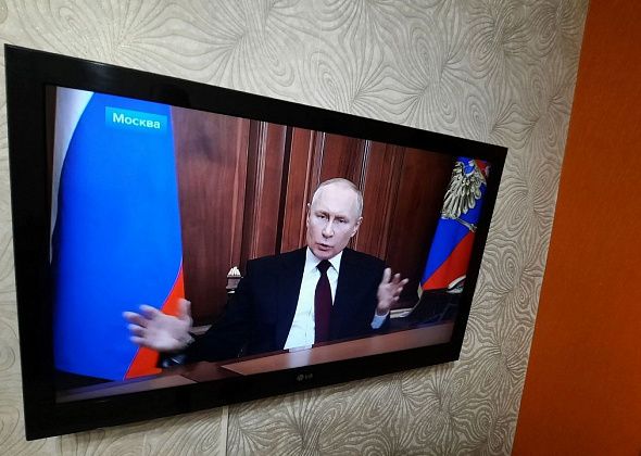 Песков: в июне прямой линии президента РФ не будет