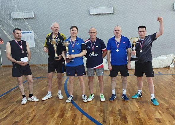 В ФОКе прошли соревнования по настольному теннису