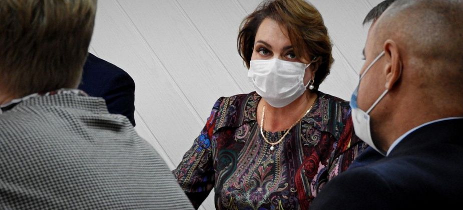 Кто в Думе хозяин. В Карпинске выбрали председателя Думы и депутата на зарплате