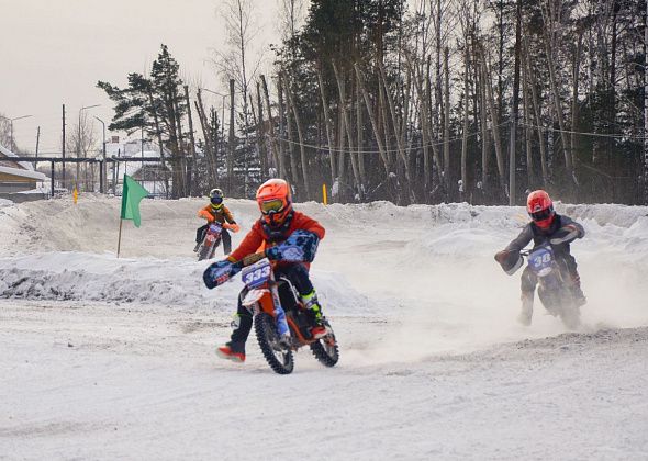 1,8 километра драйва: в Карпинске прошел финал областного Чемпионата по мотокроссу