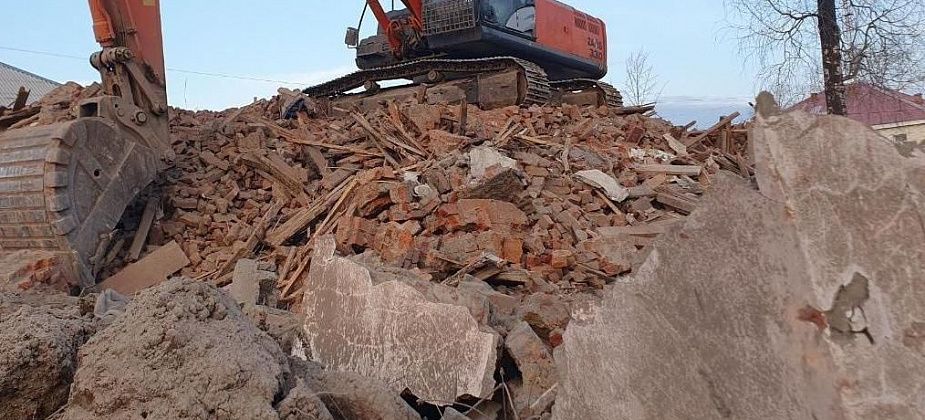 В поселке Веселовка запланирован снос непригодных для проживания домов