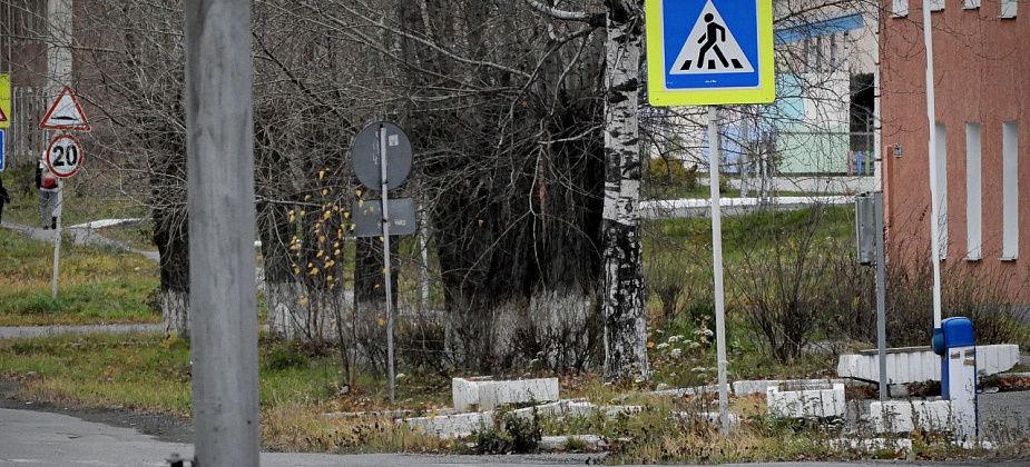 Сотрудники ГИБДД призывают быть внимательней на дорогах. Скоро там будет много детей