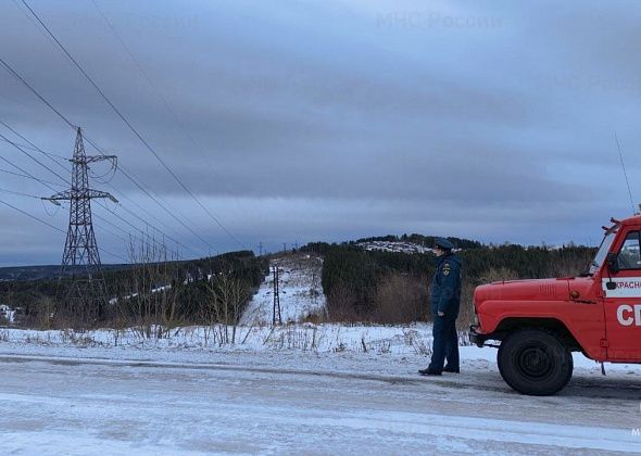 В МЧС назвали причину полного отключения электричества в Карпинске и Волчанске