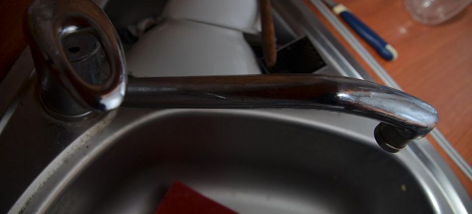 В северной части Карпинска на две недели отключат горячую воду