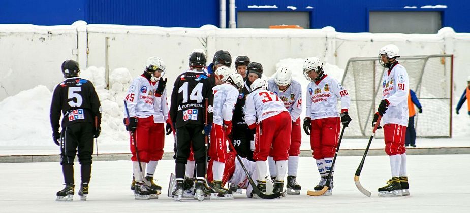 Спортивный судья из Карпинска готовится к сезону Суперлиги