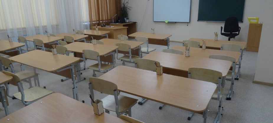 Второклассникам из школы №6 напомнили значение дорожных знаков