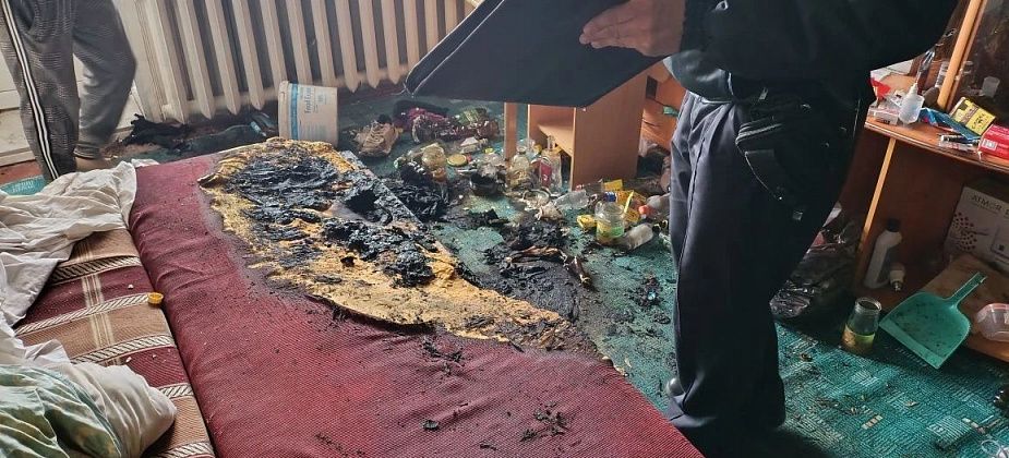 В квартире на Колхозной произошел пожар