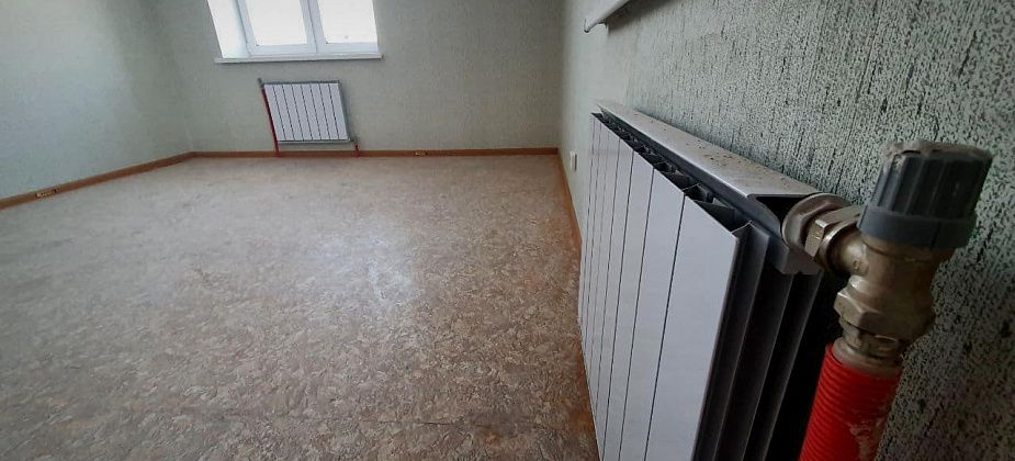 В Карпинске не нашлось желающих ремонтировать муниципальное жилье