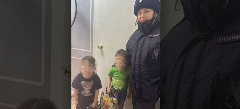 Сотрудники полиции прошлись по неблагополучным семьям и вручили детям подарки