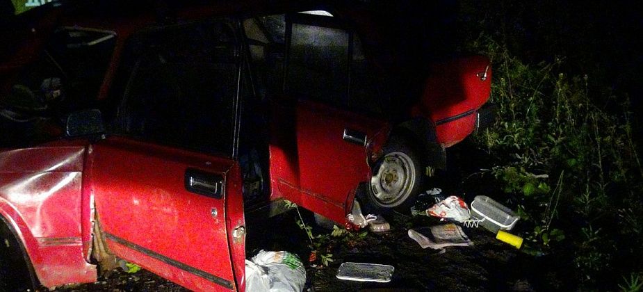 Пострадало семеро. Один погиб... На дороге Серов - Сосьва - Гари в лобовую столкнулись ВАЗ и Ford Focus