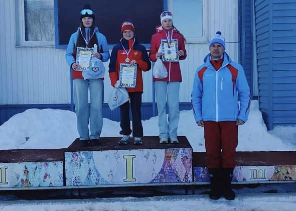 Спортсменка из Карпинска заняла призовое место на областных соревнованиях по лыжным гонкам