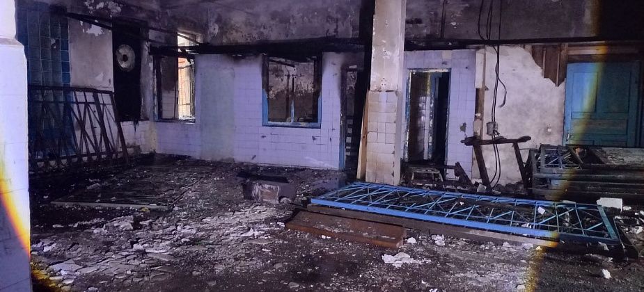 За бывшим молокозаводом произошел пожар. Усматривается поджог