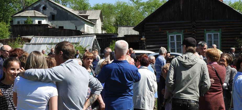 "Празднуя и вспоминая". Жители Веселовки отметили юбилей своей малой родины
