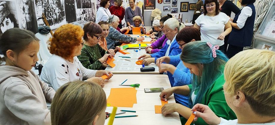 Музейный День открытых дверей посетили полсотни горожан. Их развлекали и поили чаем