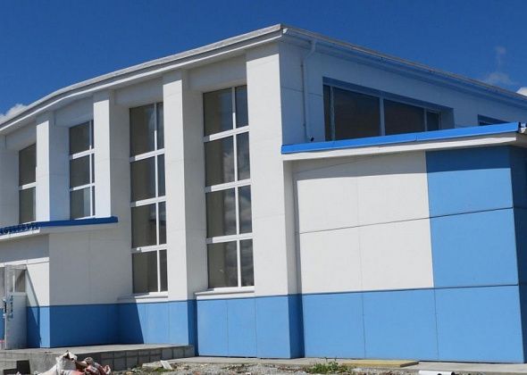 Бассейн «Дельфин» откроет двери для карпинцев с начала октября