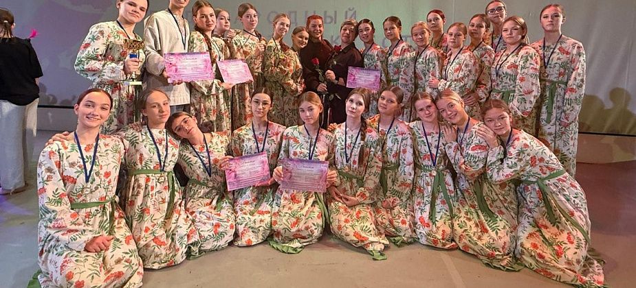 Карпинские танцоры студии «Вдохновение» заняли три призовых места на Чемпионате в Санкт-Петербурге