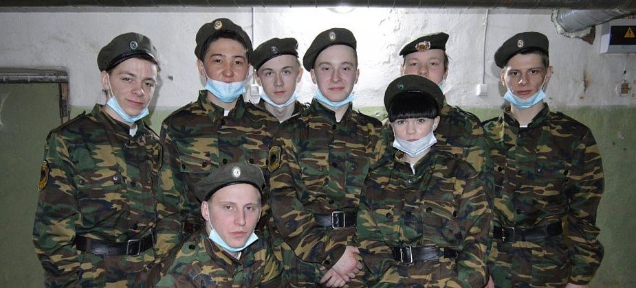 Студенты КМТ заняли второе место в серовской «Зарнице»