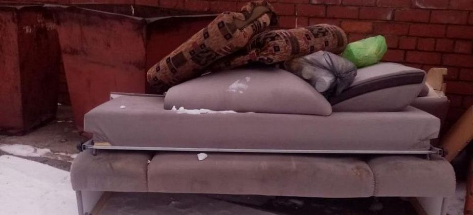 Горожан просят не пользоваться контейнерной площадкой городского суда