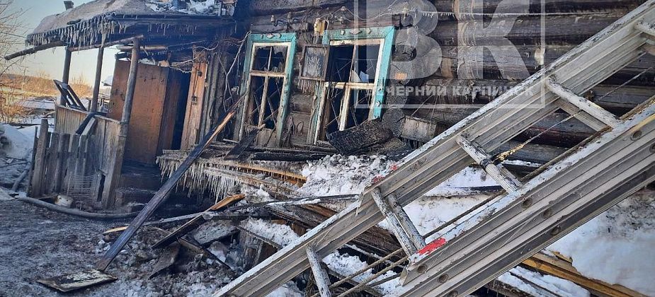 Это был дом, где жил советский летчик: все подробности сегодняшнего пожара на Республики