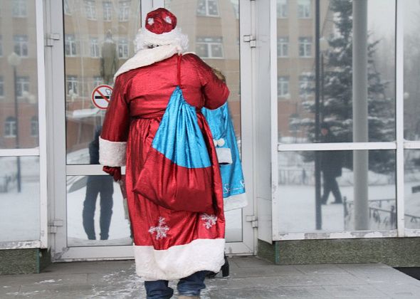 Белгородские чиновники вручили подарки 96-летней фронтовичке. И отобрали. Но извинились