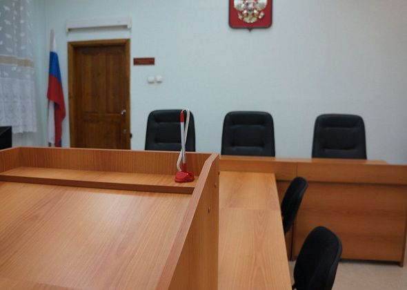 Суд признал экстремистскими и ликвидировал подконтрольные Навальному фонды