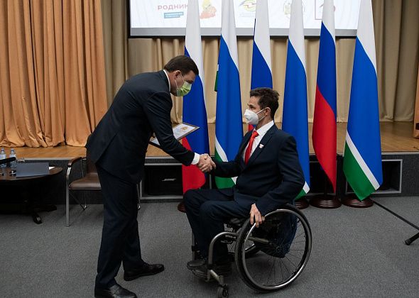 Евгений Куйвашев в день 15-летия Конвенции ООН о правах инвалидов встретился с уральскими паралимпийцами и сурдлимпийцами 