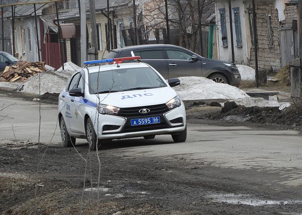 В Карпинске, на фоне самоизоляции, стало меньше уличных преступлений. Орудуют только мошенники