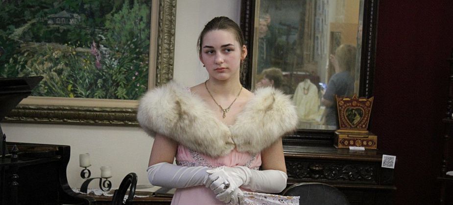 Выставка 6-летней художницы, визит мэра и, конечно же, рок. Как прошла «Ночь музеев» в Карпинске