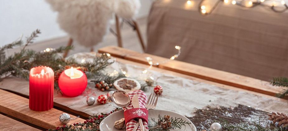 Новогодний стол сквозь века: что ели на праздник?