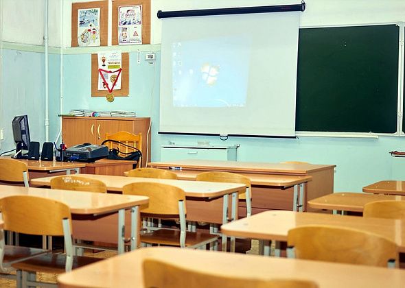 В Карпинске от коронавируса не привиты лишь 2 процента педагогов
