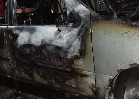 На улице Клубной сгорела японская иномарка