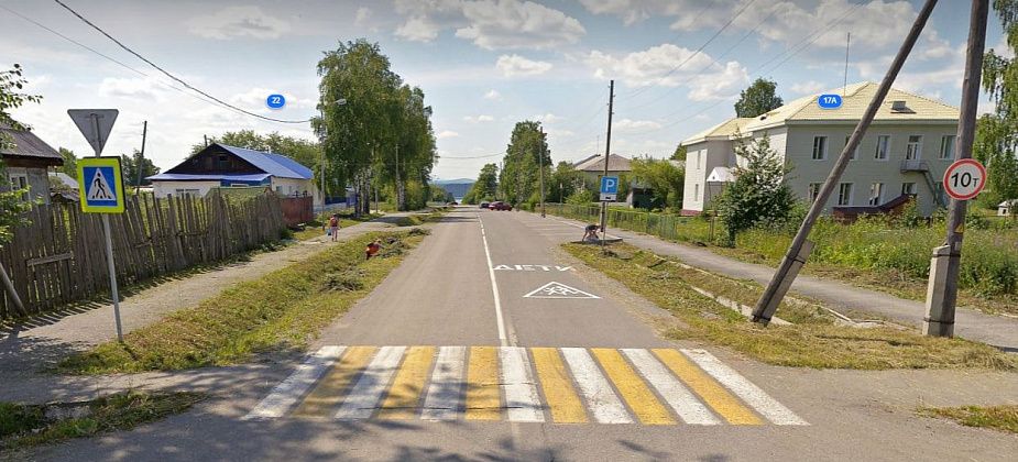 В Карпинске капитально отремонтируют тротуар на Карла Маркса