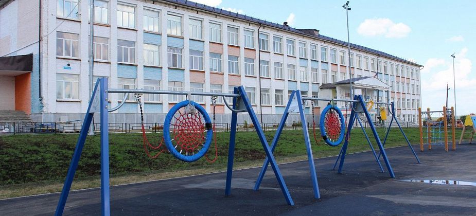 В Карпинске прошел робототехнический фестиваль, в котором победила школа №5