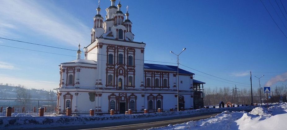 Введенский собор подвел итоги благотворительной акции «Сделай чудо в Рождество»