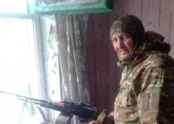 В Карпинске простились с десантником, погибшим на СВО полтора года назад
