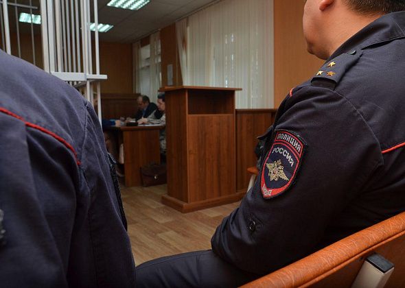 Токарь карпинского предприятия может сесть на 9 лет за закладку наркотиков на 200 рублей
