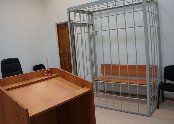 В Карпинске женщине дали восемь лет колонии за торговлю наркотиками